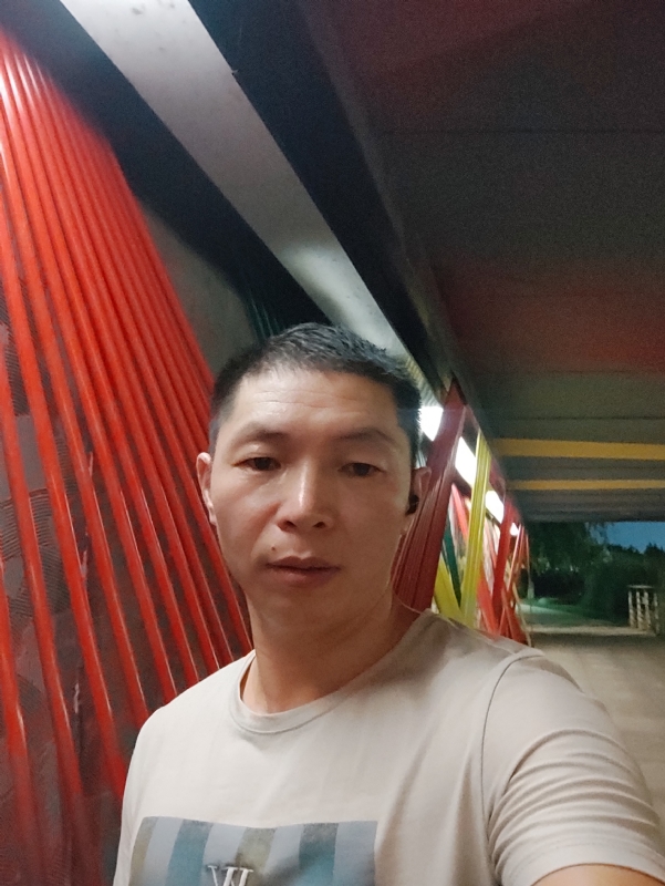 夜猫的第一张照片--阜阳相亲服务中心