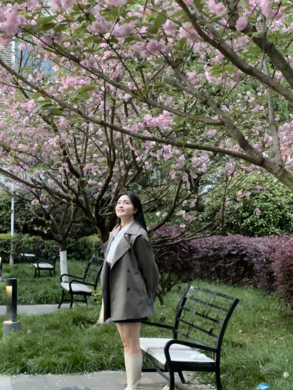 方方方的第二张照片--阜阳相亲服务中心