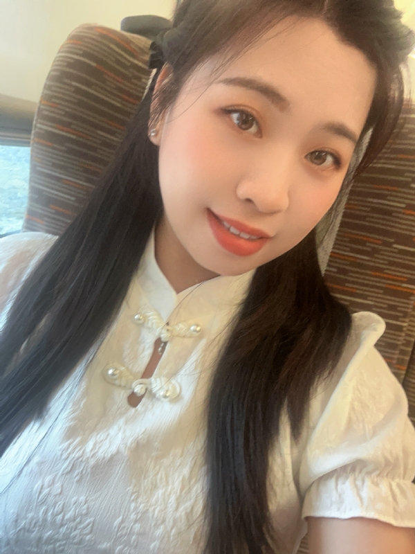 Lin的第三张照片--阜阳相亲服务中心