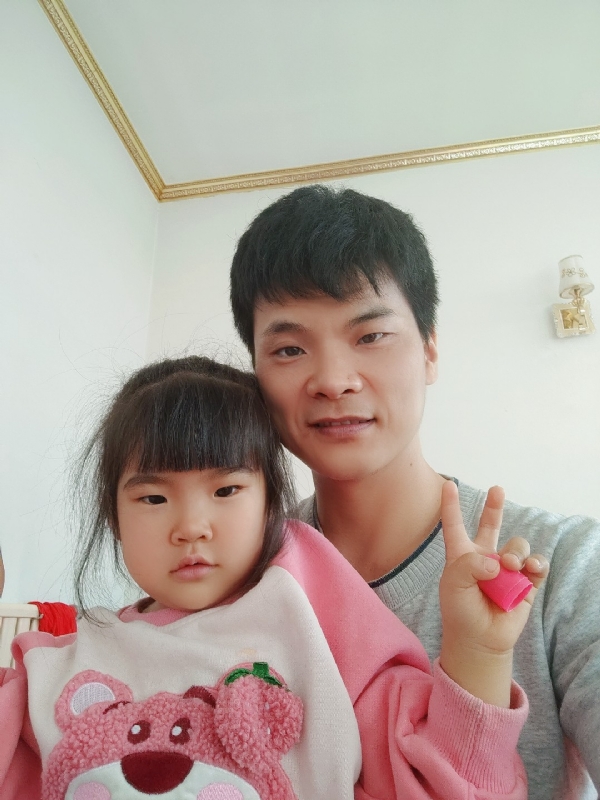 离异脱单的第一张照片--阜阳相亲服务中心