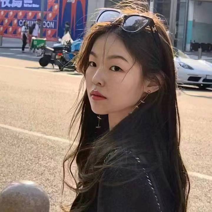 依依姐的第一张照片--阜阳相亲服务中心