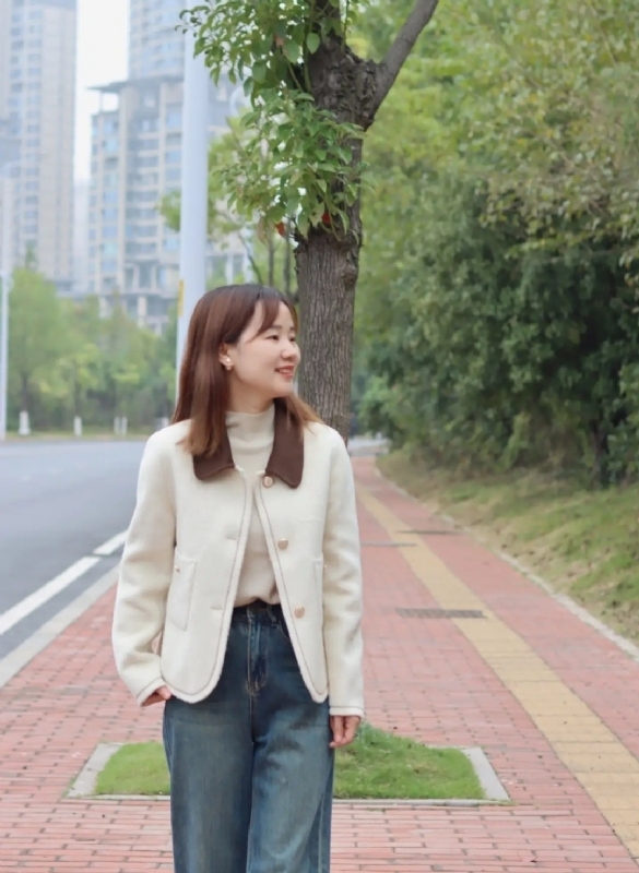 宁静的第二张照片--阜阳相亲服务中心