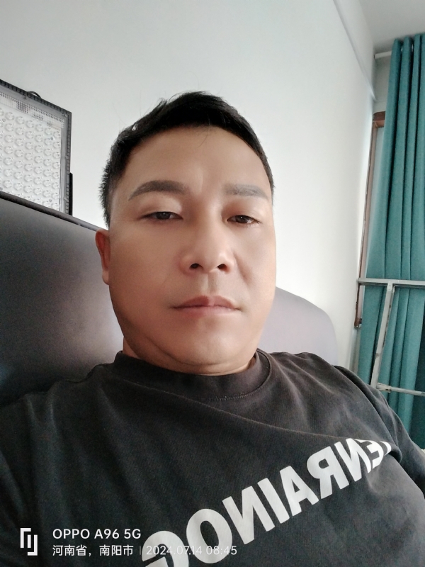 楚辞的第一张照片--阜阳相亲服务中心