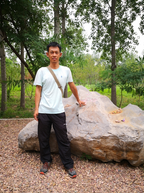 宠辱不惊的第一张照片--阜阳相亲服务中心