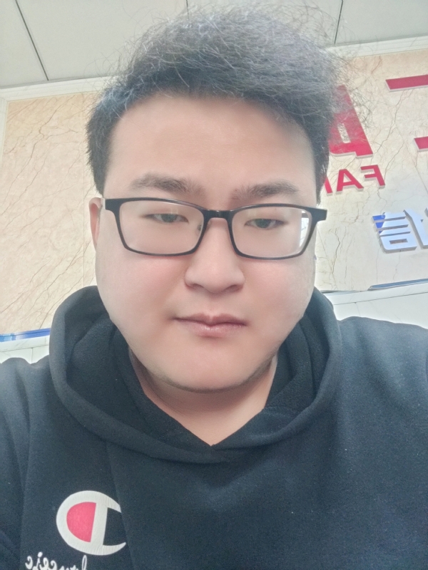 小张的第一张照片--阜阳相亲服务中心