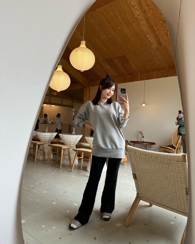 蓝色天空的第二张照片--阜阳相亲服务中心