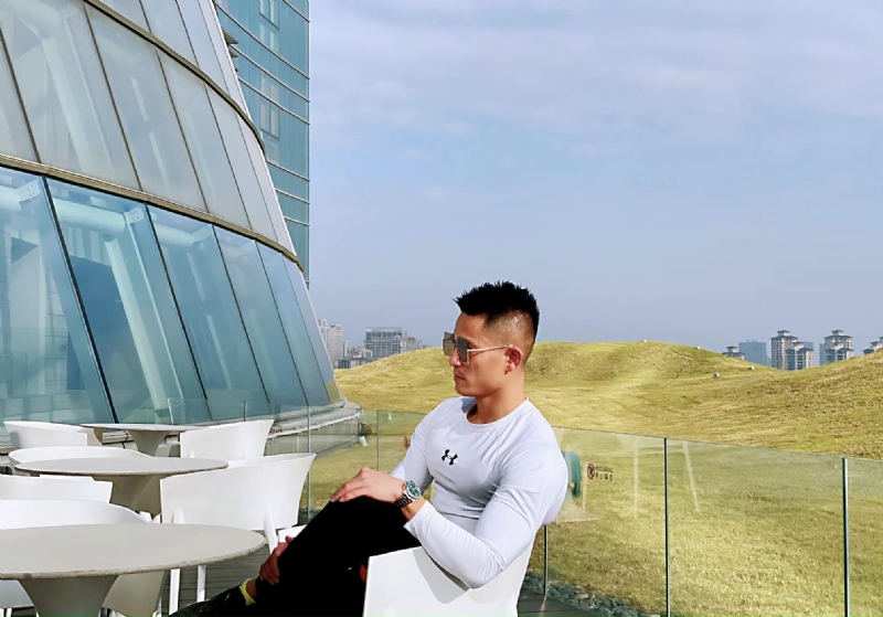 保家卫国的第二张照片--阜阳相亲服务中心