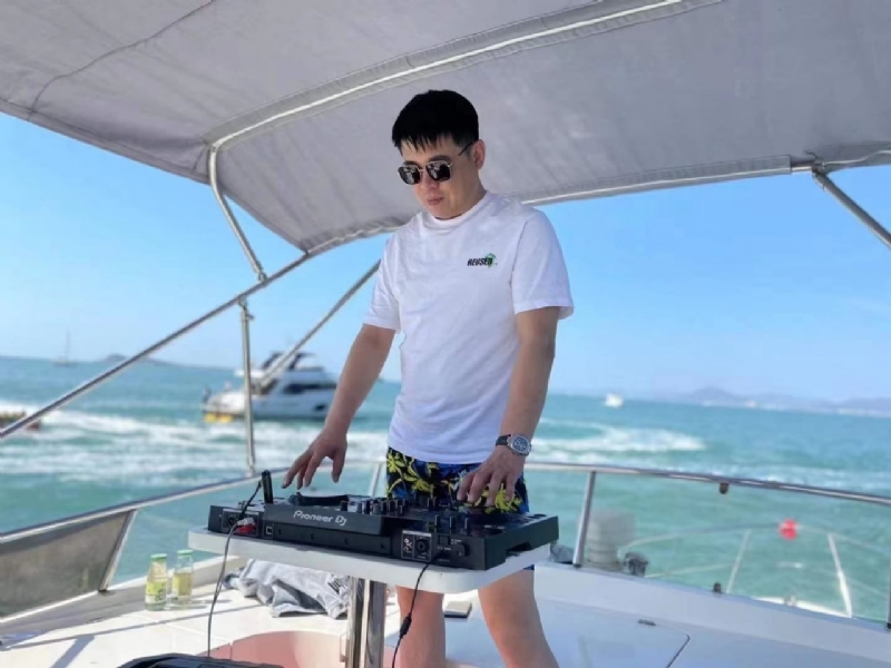 魔盒的第一张照片--阜阳相亲服务中心