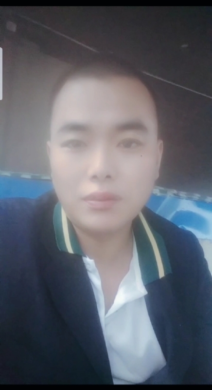 阳光男孩的第一张照片--阜阳相亲服务中心