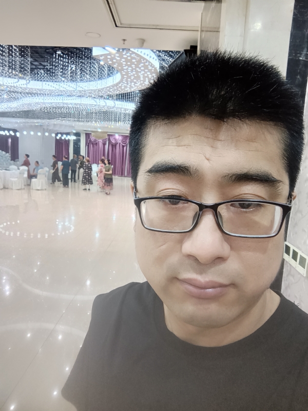 晴天的第三张照片--阜阳相亲服务中心