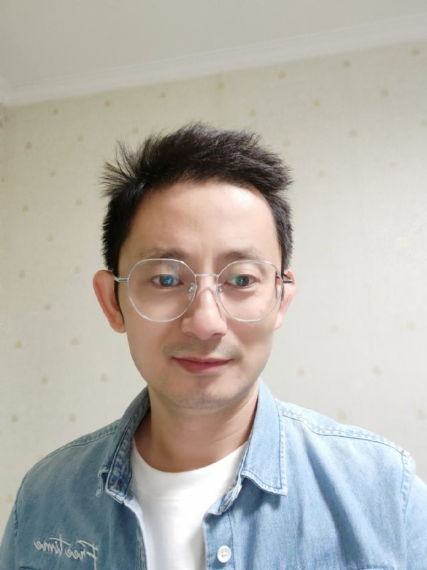 飘逸的第二张照片--阜阳相亲服务中心