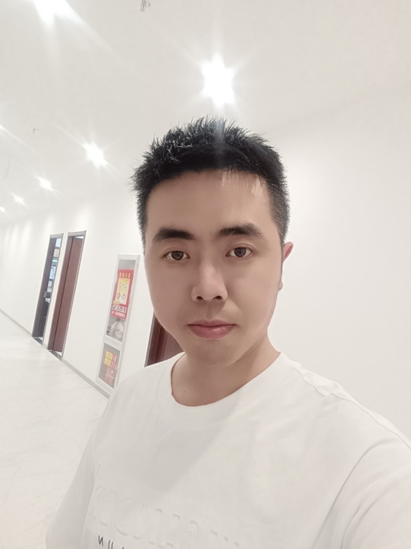 愿得一人心白首不相离的第一张照片--阜阳相亲服务中心