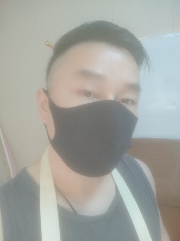 Poluk秦的第二张照片--阜阳相亲服务中心