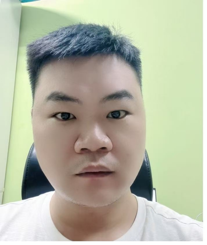 初白的第一张照片--阜阳相亲服务中心