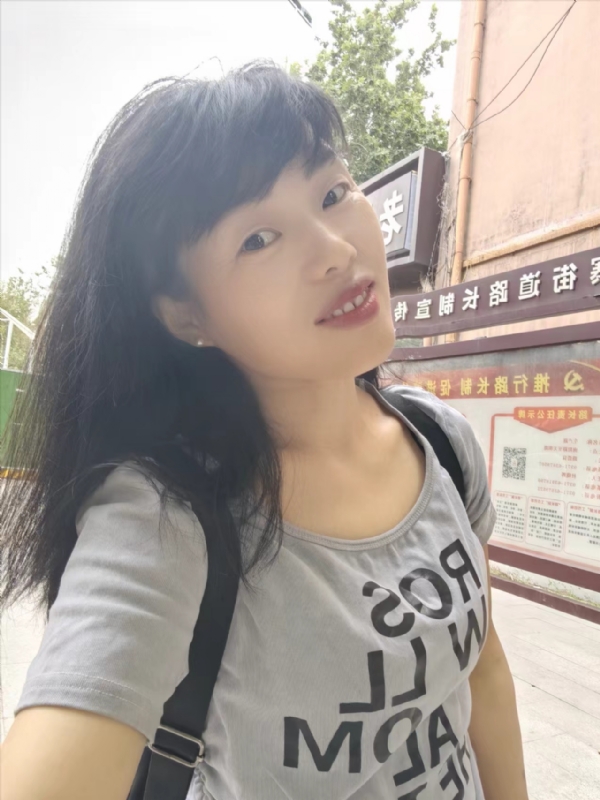 心艺的第一张照片--阜阳相亲服务中心