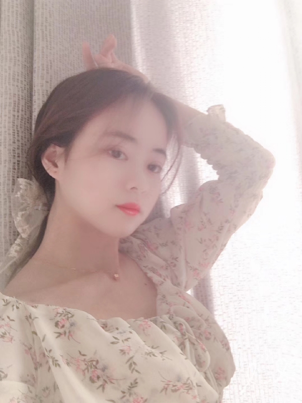 泡芙的第五张照片--阜阳相亲服务中心