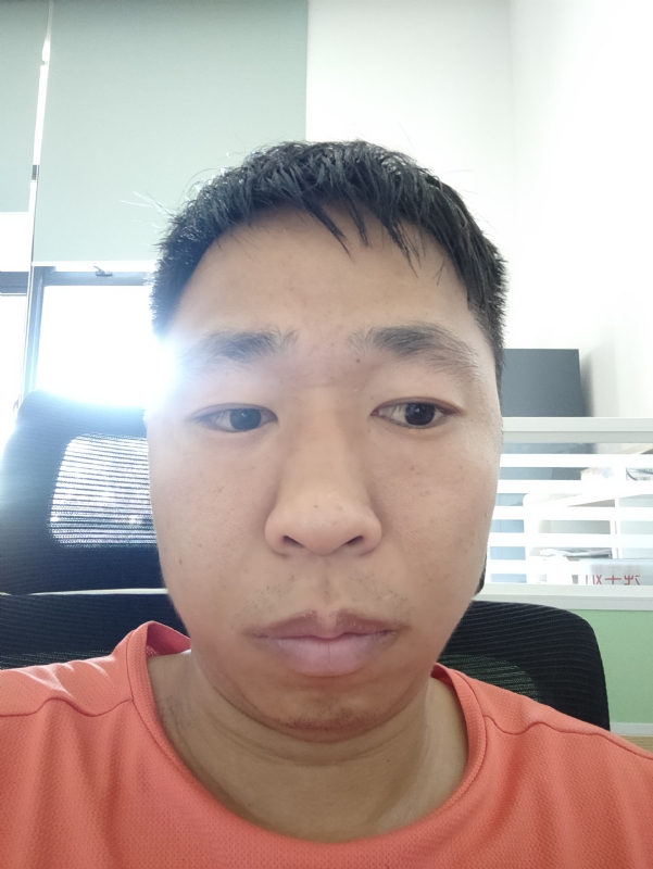 龚先生的第一张照片--阜阳相亲服务中心