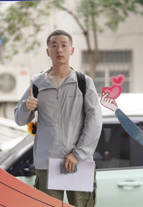 当下的第一张照片--阜阳相亲服务中心