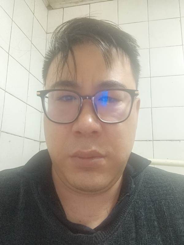 迷失自我的第一张照片--阜阳相亲服务中心