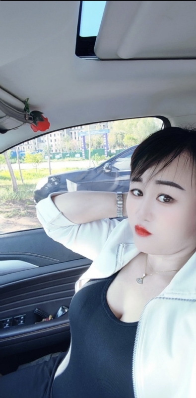 王芳燕的第七张照片--阜阳相亲服务中心