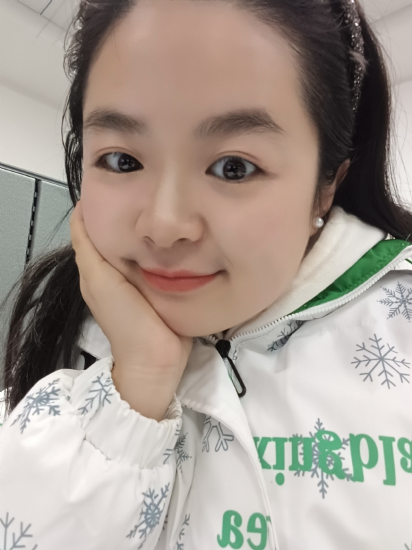 玥玥的第一张照片--阜阳相亲服务中心