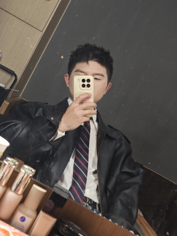 郝天翔的第一张照片--阜阳相亲服务中心