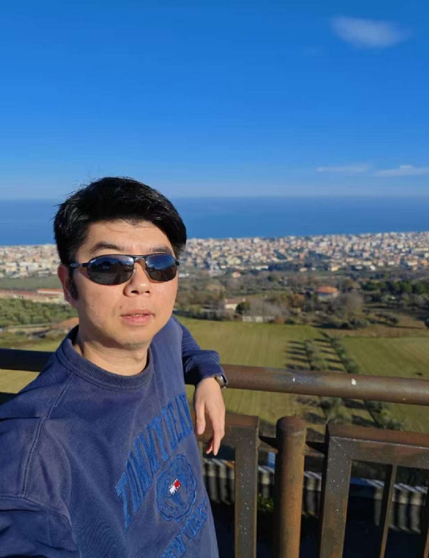 平心静气的第一张照片--阜阳相亲服务中心