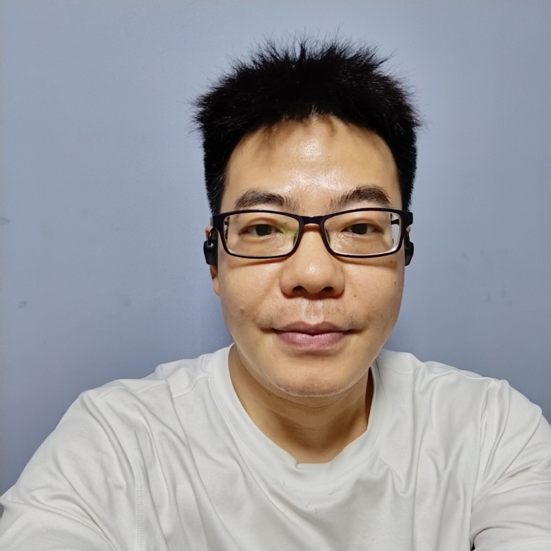 八月的星光的第一张照片--阜阳相亲服务中心