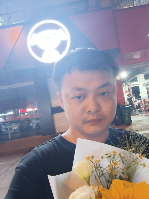 小陈的第一张照片--阜阳相亲服务中心