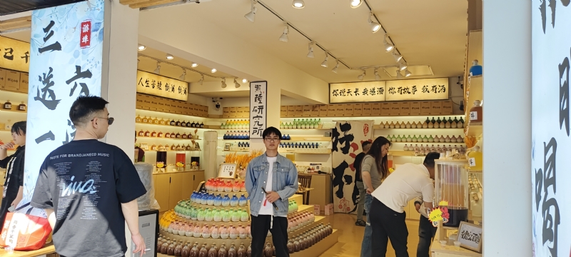 lilili109y的第三张照片--阜阳相亲服务中心