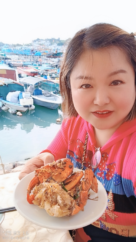 衎静玲瓏的第三张照片--阜阳相亲服务中心