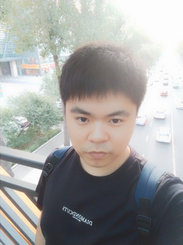 自出心裁的第一张照片--阜阳相亲服务中心