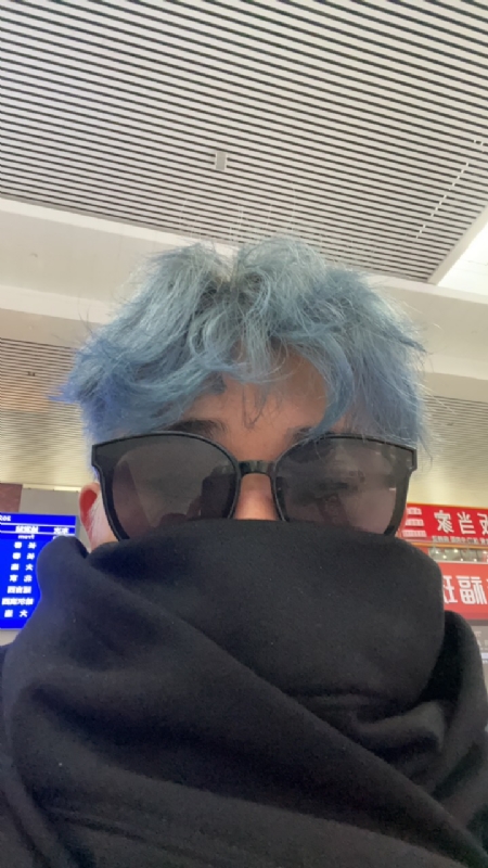 平行线的第二张照片--阜阳相亲服务中心