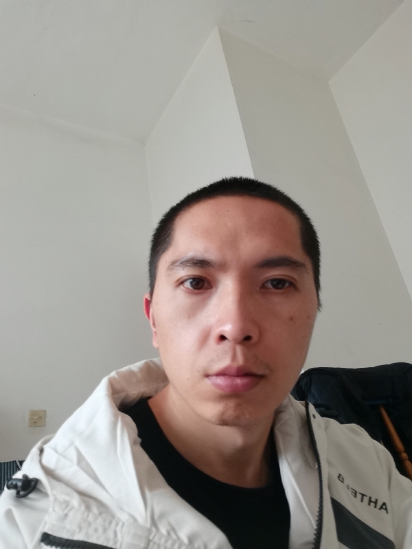 至诚的第一张照片--阜阳相亲服务中心