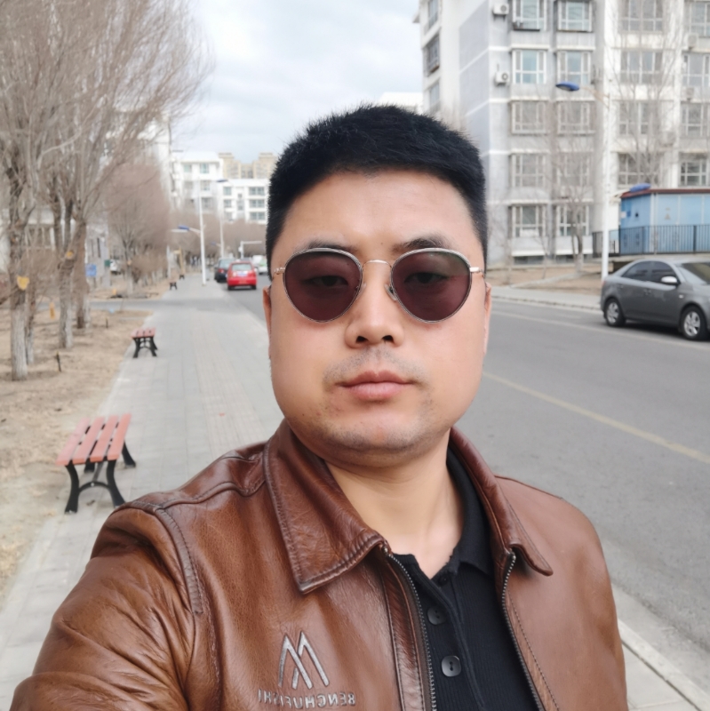 月下听风的第一张照片--阜阳相亲服务中心