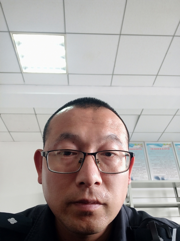 布鲁斯贺的第三张照片--阜阳相亲服务中心