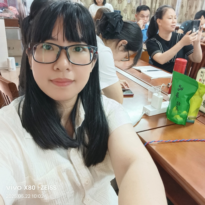 雯城慧敏的第一张照片--阜阳相亲服务中心