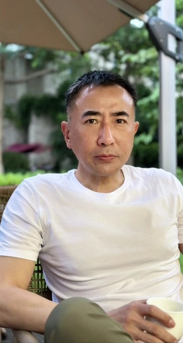 厚德载福的第一张照片--阜阳相亲服务中心