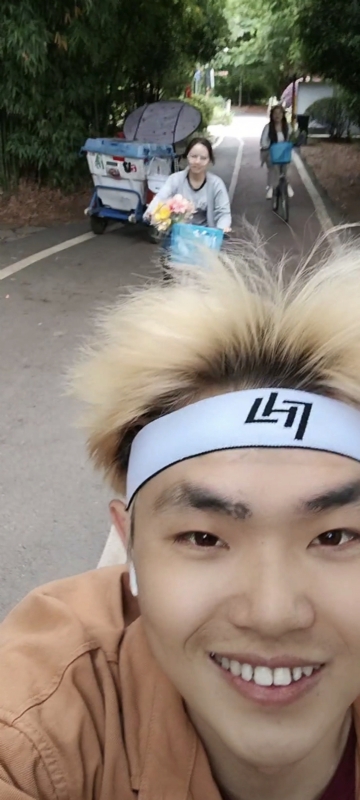 求安稳的第一张照片--阜阳相亲服务中心