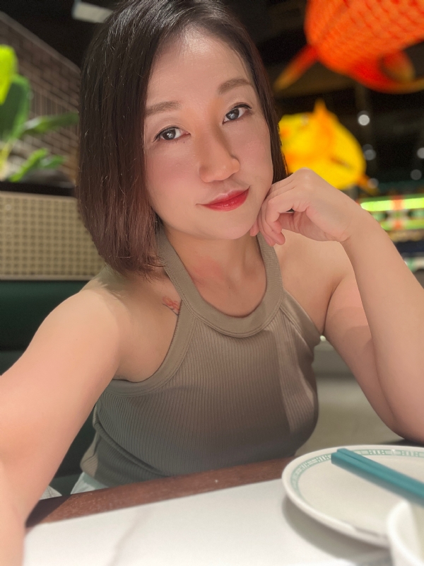 Mimi321的第一张照片--阜阳相亲服务中心