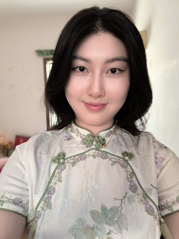 梅莱的第一张照片--阜阳相亲服务中心