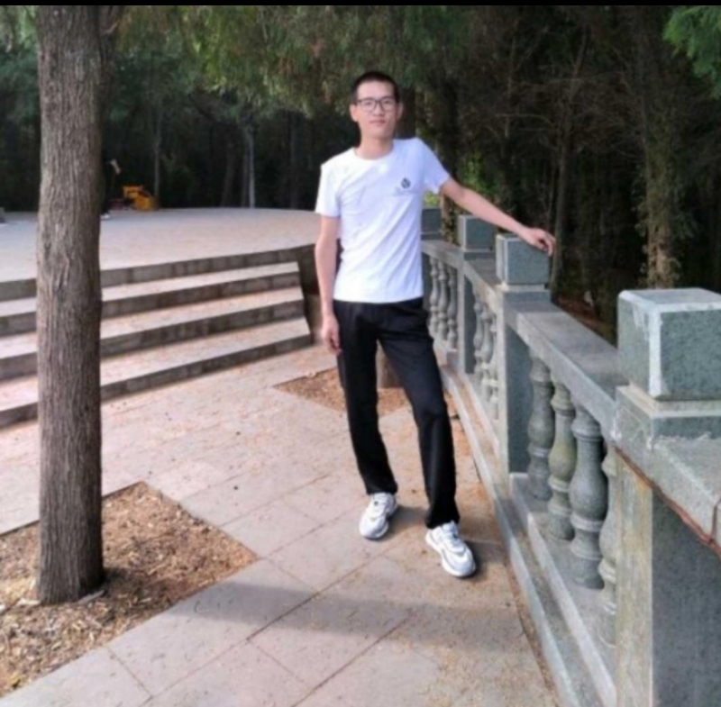 随缘的第三张照片--阜阳相亲服务中心