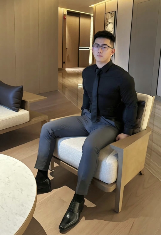 李寒外改英文可家的第一张照片--阜阳相亲服务中心