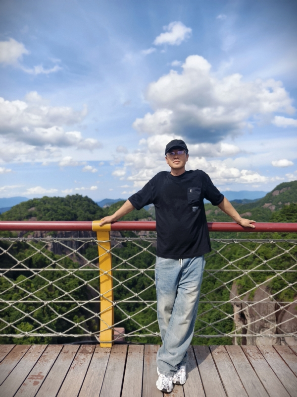 我心飞翔cjb的第三张照片--阜阳相亲服务中心