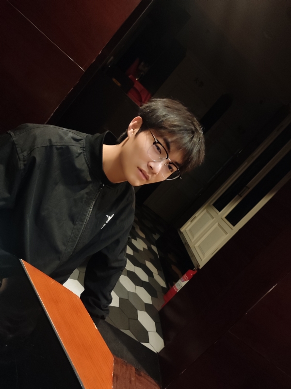 夜听雨的第一张照片--阜阳相亲服务中心