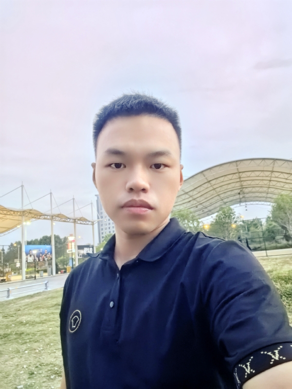 心中有你的第二张照片--阜阳相亲服务中心