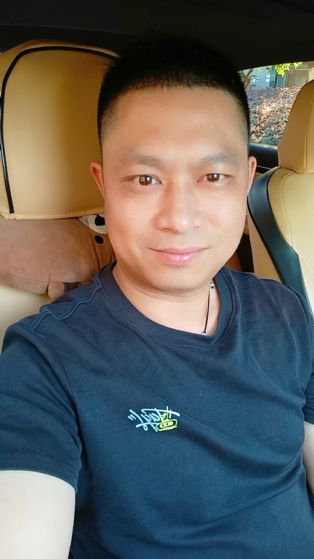 影子的第二张照片--阜阳相亲服务中心