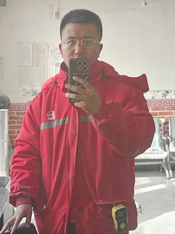 鹤某的第二张照片--阜阳相亲服务中心