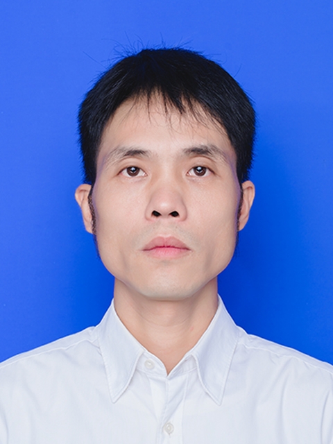 魅力中年的第一张照片--阜阳相亲服务中心