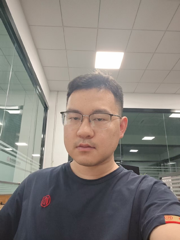 雨落浅响的第一张照片--阜阳相亲服务中心